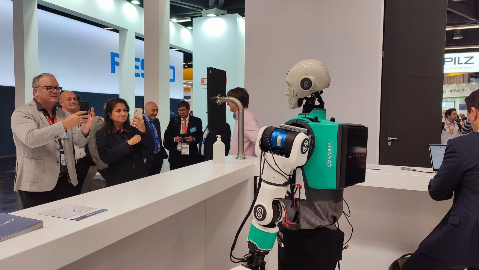 Background image for Oversonic Robotics at the SPS trade fair